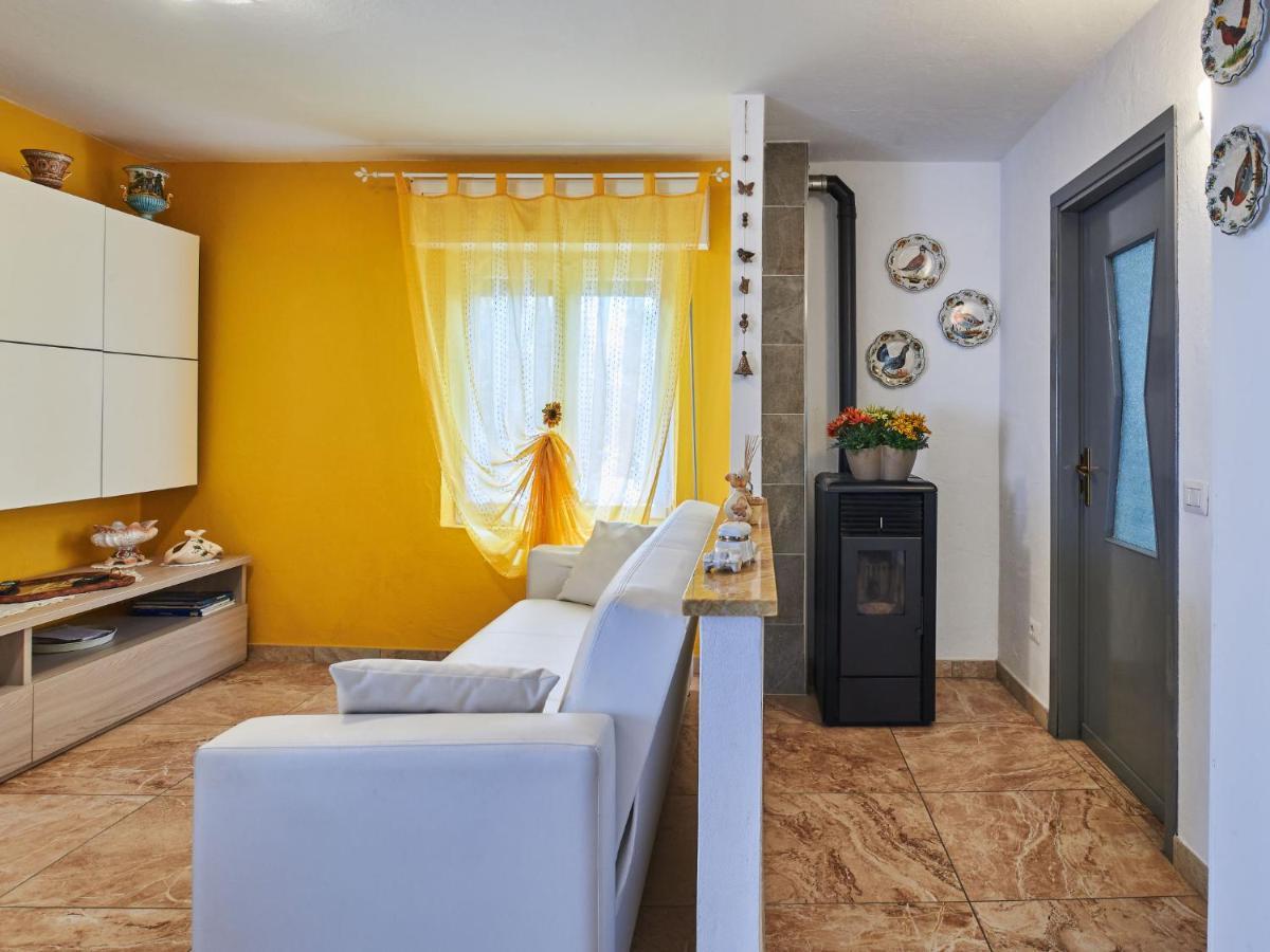 Apartment Casa Del Pergulin - Lmz325 By Interhome Verceia Zewnętrze zdjęcie